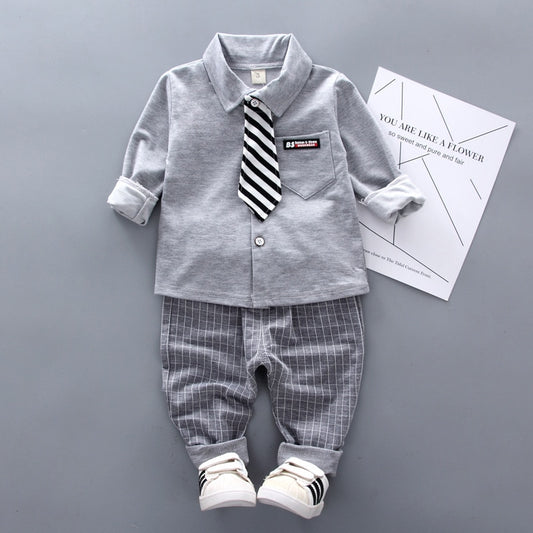 Dress your toddler to impress with this stylish Toddlers Bow-Tie Gentlemens 3PC Set!