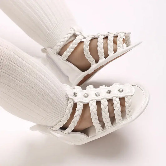 Get your little girl ready for summer adventures with these Newborn Girls Summer Flat Anti-Slippery Walking Shoes!