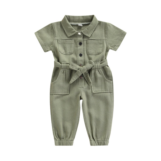 This Toddler Girls Casual Short Sleeve Jumpsuit is perfect for fun summer days.
