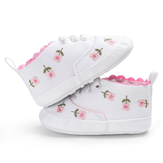 Little feet will be stylishly adorned in these Infant Girls Soft Sole Cute Flower Shoes.