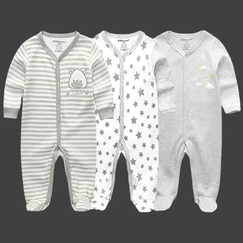 Snuggle up in style with our Autumn Newborn Footed Sleepers! Made with soft, breathable cotton.