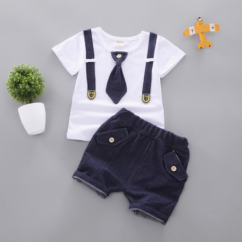 Featuring a Bowknot T-Shirt and matching Shorts, this set offers a warm, comfortable fit; perfect for all-day play.