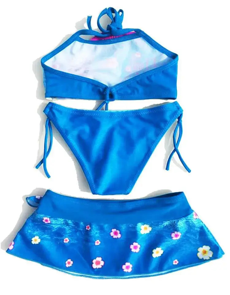 Your little girl will love splashing around in the Summer Girls Cartoon Elsa Anna Frozen Bikini Set!