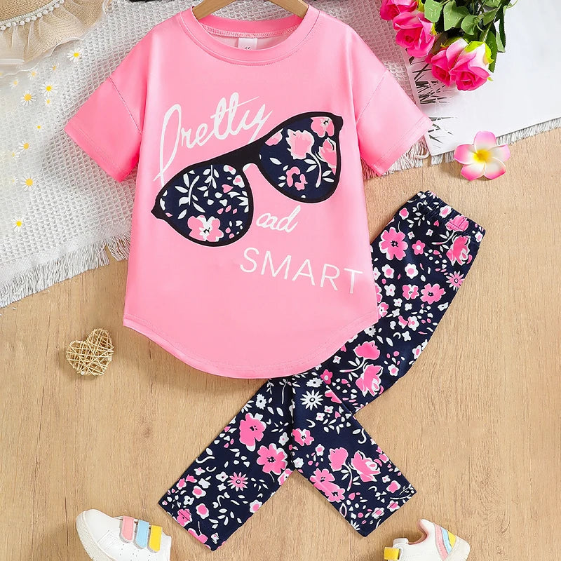 Upgrade your little girl's summer wardrobe with our newest Fashion Set. This set is a must for any fashion forward girl.