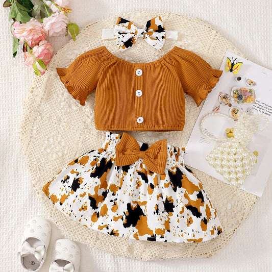 This adorable 3PC set is made with non-irritating cotton, this outfit is perfect for outdoor fun.