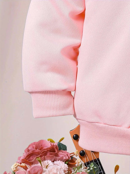 This Girls Autumn Unicorn Printed Pullover Top and Pants set is thoughtfully designed to keep your child comfortable and confident throughout the season.