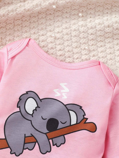 Keep your little one cozy and adorable this autumn with our Newborn Girls Autumn Koala Jumpsuit-Pants and Hat. Made from soft polyester and spandex