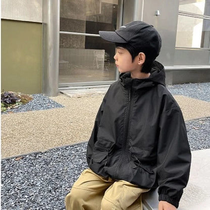 Keep your young explorer cozy and stylish this autumn with our Boys Autumn Fashion Hooded Windbreaker Jackets. 