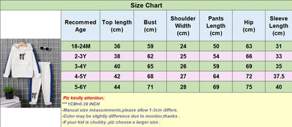 This playful Toddler Boys Letter Patchwork Hoodie Sweater with Pants is perfect for boys aged 18 months to 6 years.