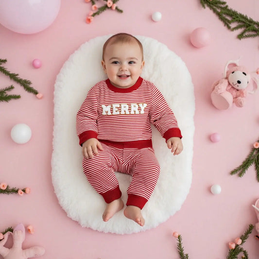 Get ready for the Newborn-Infants Christmas Striped Sweatshirt-Elastic Pants! This set features a long-sleeve sweatshirt paired with comfy elastic-waist pants. 