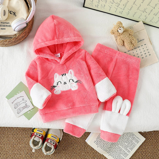 Keep your little one cozy and cute with this pink Toddler Girls Winter Plush Hoodie Set, perfect for autumn adventures!