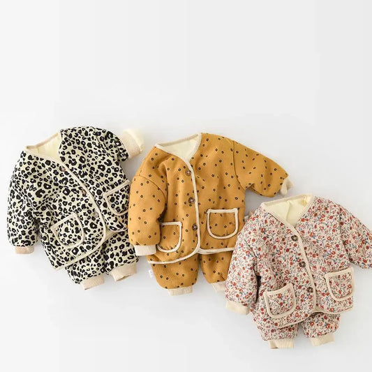 Stay warm and stylish this winter with our adorable Winter Toddler Girls Leopard Floral Coat + Pants.