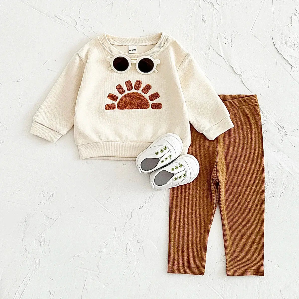 Get your little one ready for an autumn adventure with our fun and fashionable 2PC set!