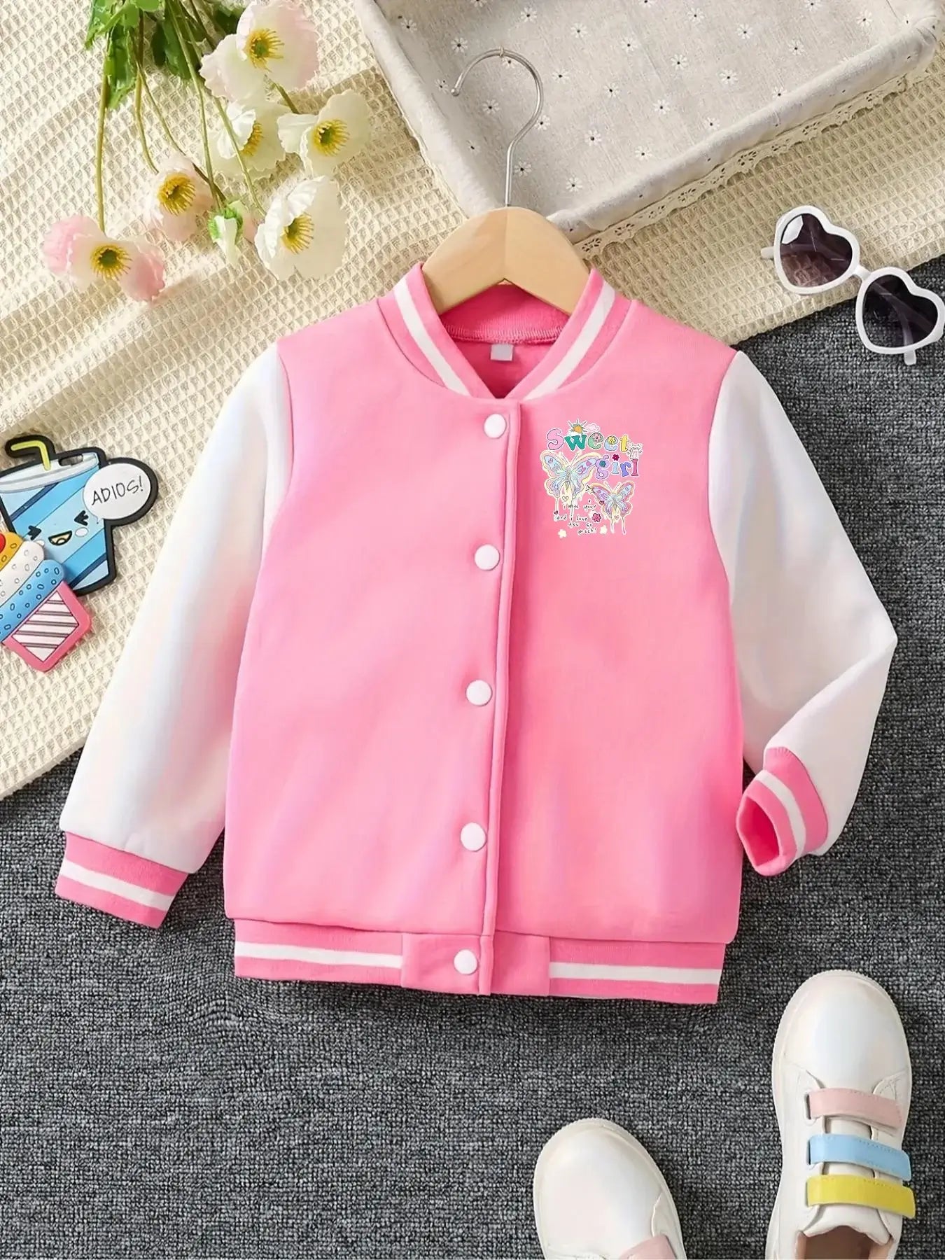 Shop the Girls Autumn Butterfly-Printed Pink Baseball Jackets for cozy comfort and stylish flair. Perfect for trendy girls aged 7-13 this fall!