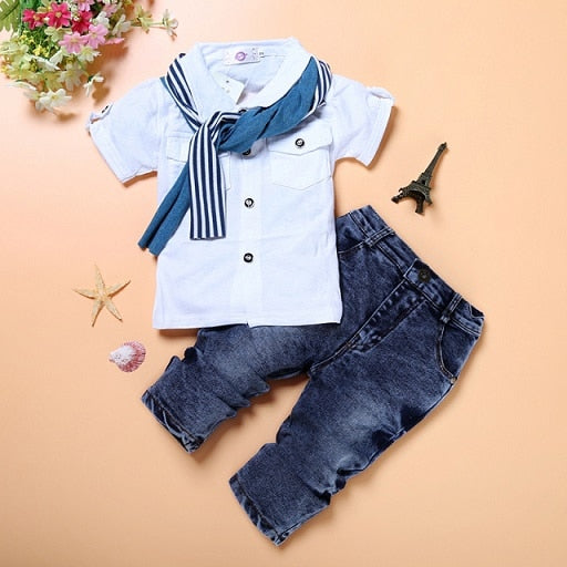 Outfit your little man in style with this Toddler Boys Short Sleeve Top+Jeans+Scarf 3PC Set.