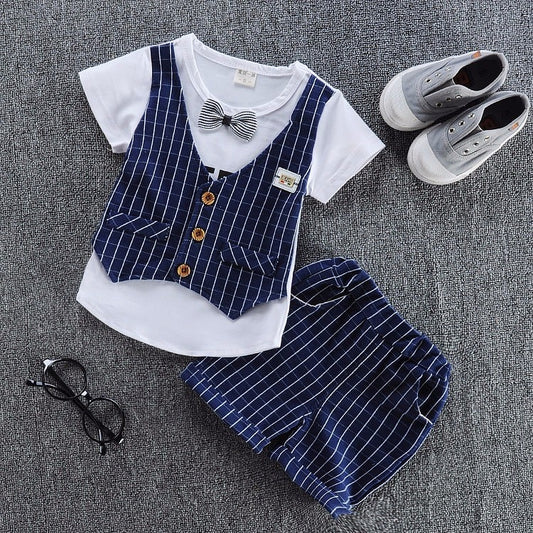 Featuring a Bowknot T-Shirt and matching Shorts, this set offers a warm, comfortable fit; perfect for all-day play.